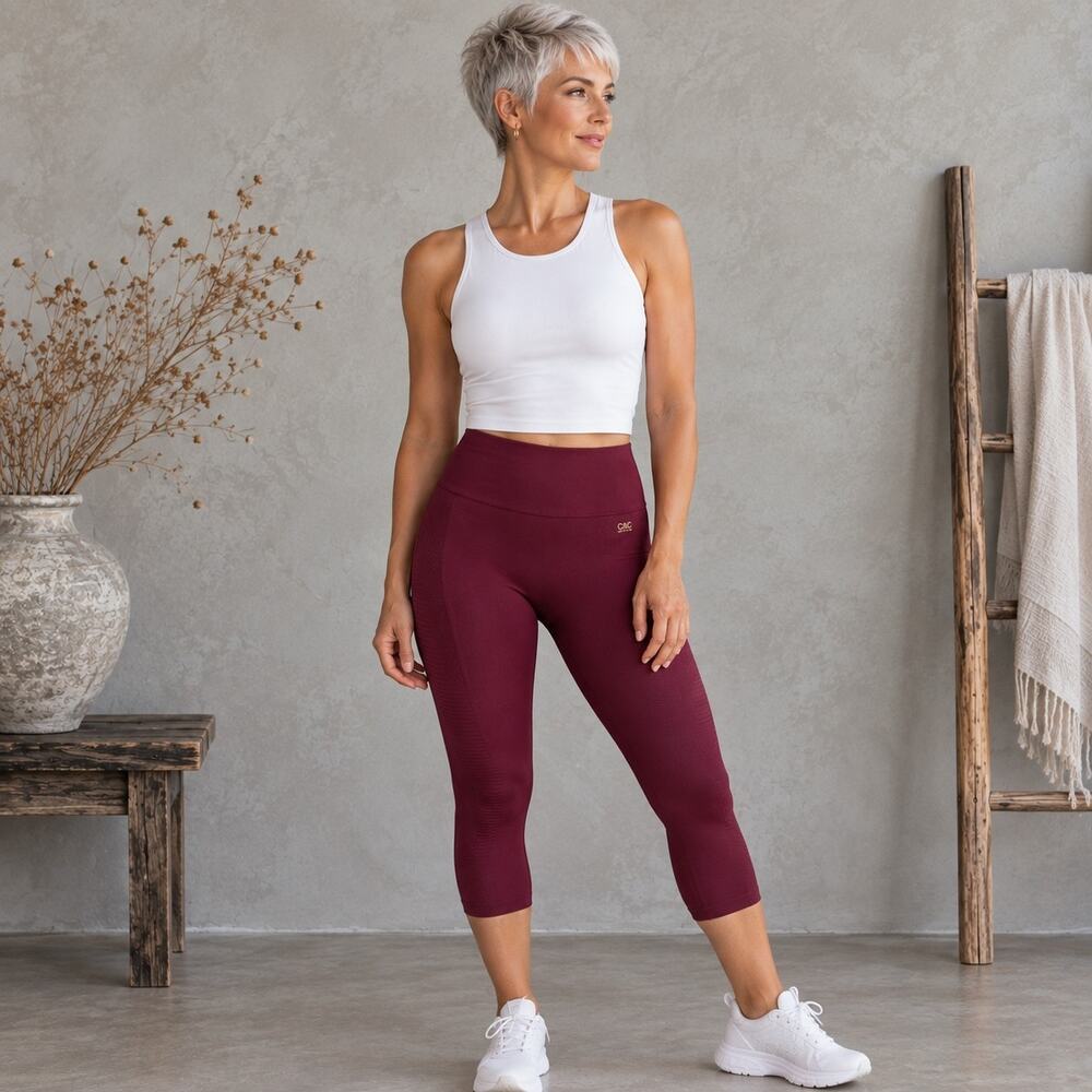 C&C California Maroon Perforated Leggings NWT Medium
